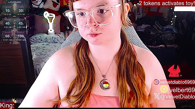 VelvetDiablo webcam