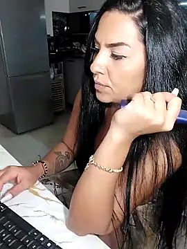 hot-babygirl webcam