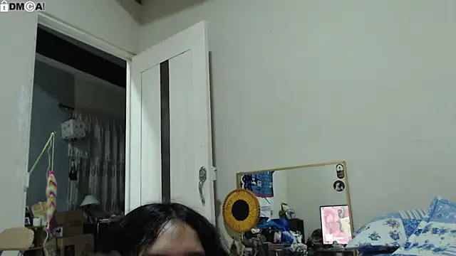 AlinaWoolf_ webcam
