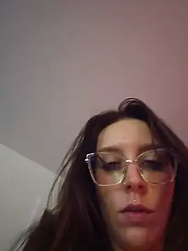 LilyOrion webcam