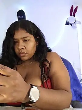 paola091 webcam