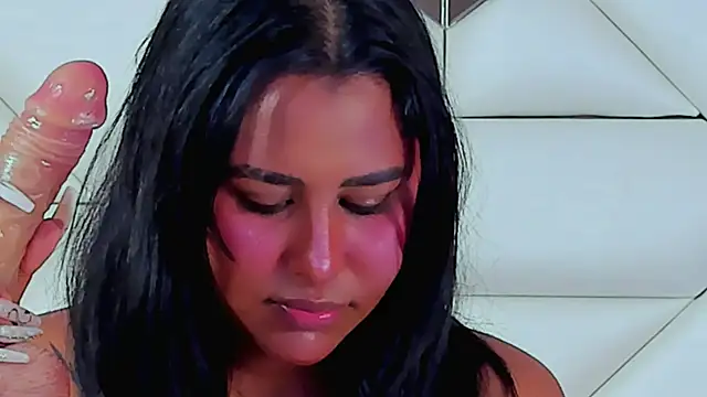StormyButty18 webcam