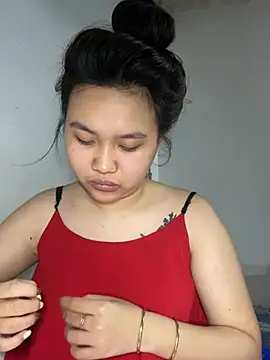 Almira6868 webcam