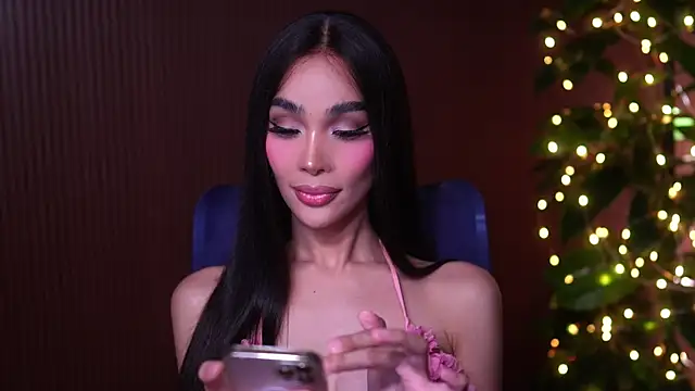 xxforyoureyesonlyxx webcam