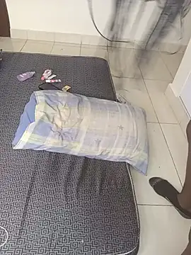 naughty_booty webcam