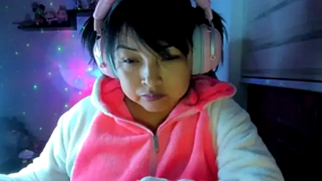 Shaddycute_ webcam