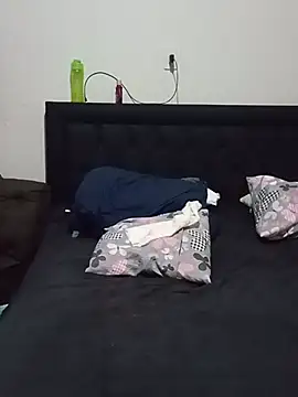 MegaAssMature webcam