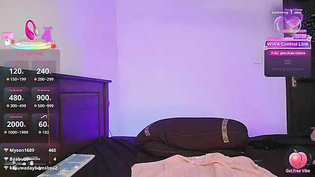 naughtyjaanu webcam
