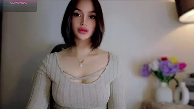 Anna_HollyDoll live cam