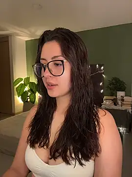 EmaSaenz webcam
