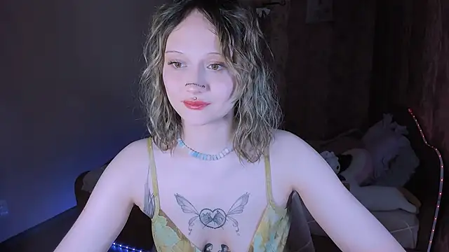 mariamango (F young) - oil show