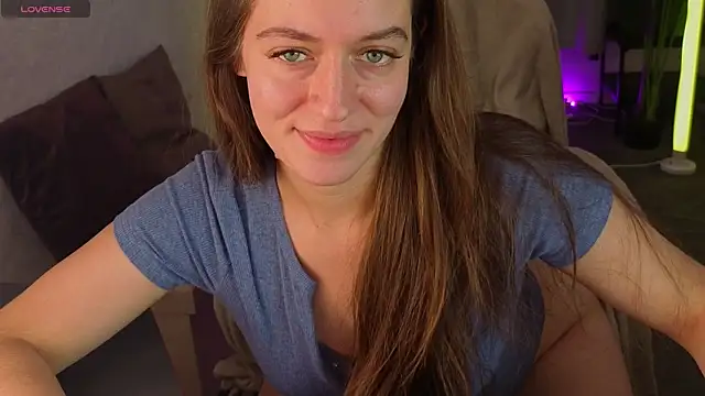 agnes_wells (F young) - tongue play