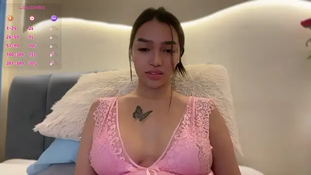 _agatha143_ webcam