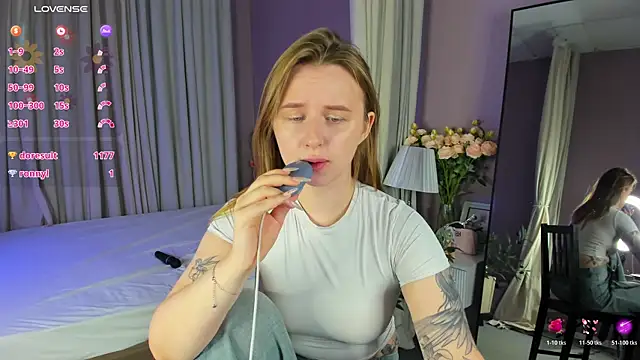 Rina_Panic webcam