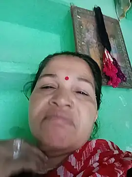 Manavi_x webcam