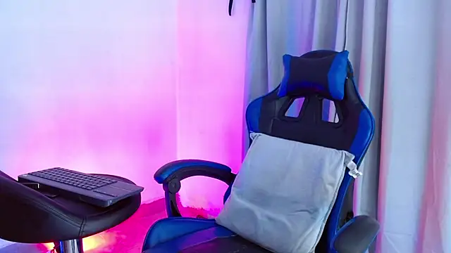 deivid_bigcock1 (M twink) - cum public + play with semen