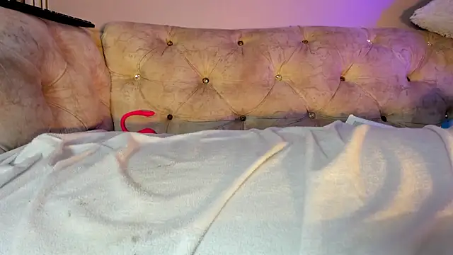CHLOE_BLOWJOB webcam