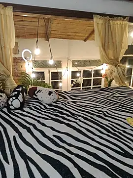 Lia_whitexxx webcam