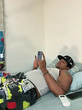 bigdick211292 webcam