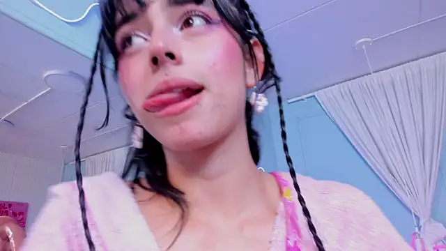 Eimy_Blaze webcam