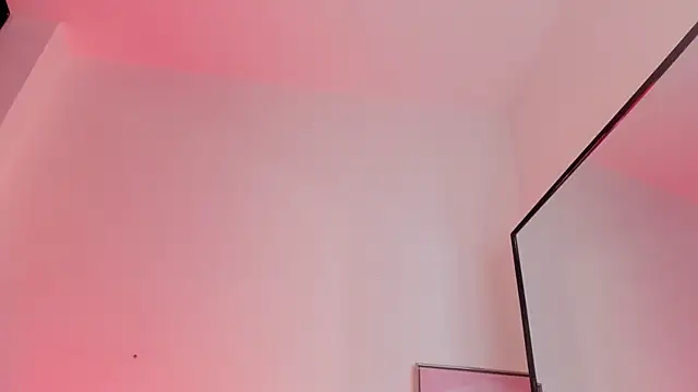 miaapril webcam