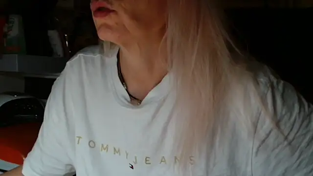 KathleenEdwards webcam