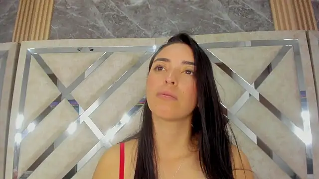 Violeta_Harlow webcam