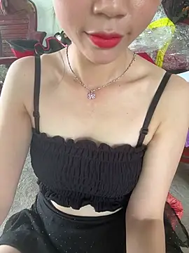 Aria_Maya webcam