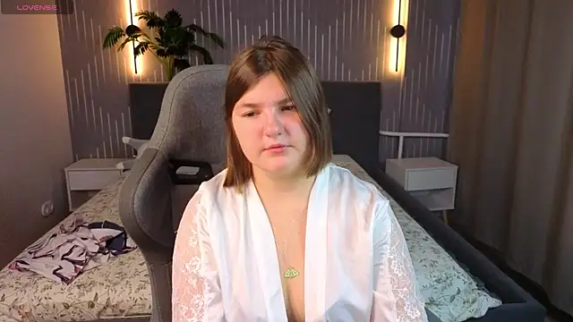 kittyliikk - KittyLiikk's free webcam - UK Sex Cams