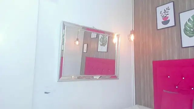 Tyler_Gaell webcam