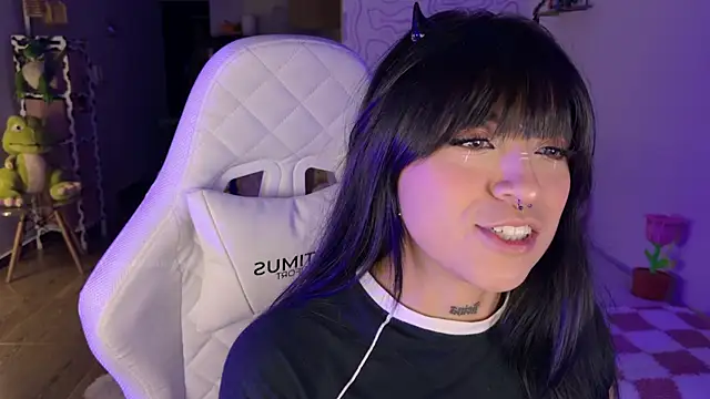 GummySaurus_ webcam