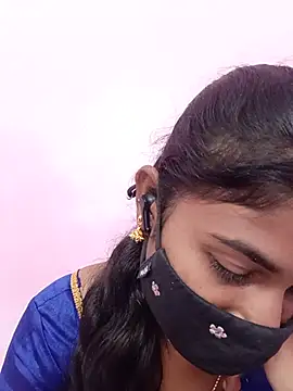 Tamil_Keerthanaa webcam