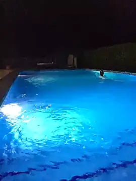 kylie_blck (Ask my age) - Flash Pussy+LivePic+3 SurpriseVideo
