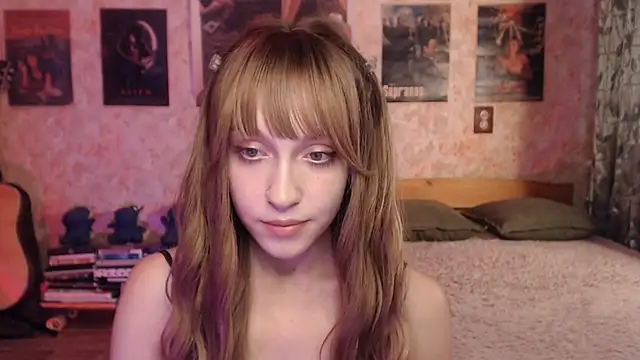 Friendly_Ellie webcam