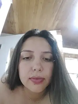 Bella_Karoline webcam