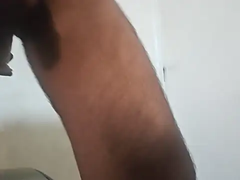 brownskinbull1 webcam