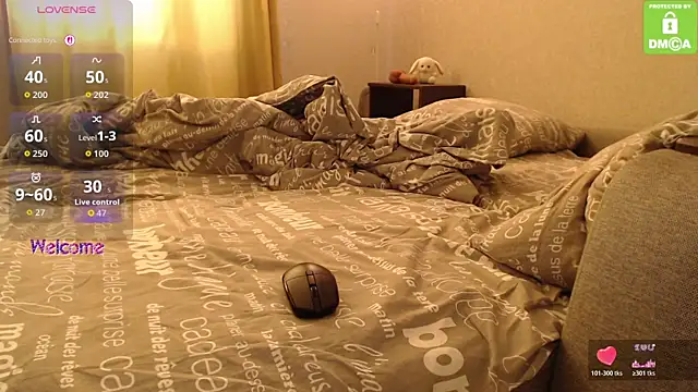 _M_i_a___ webcam
