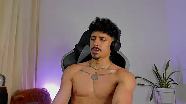 Lukeetaylor webcam