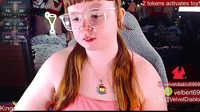 VelvetDiablo webcam