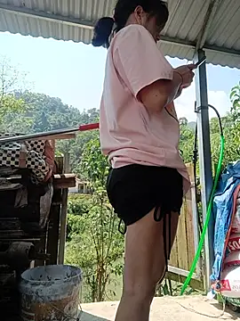 Linda-yiyi webcam