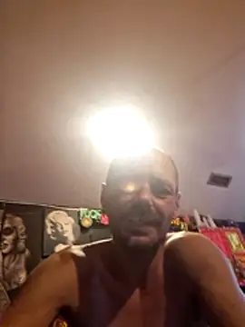 DaddyAndSplashQueen live cam on StripChat