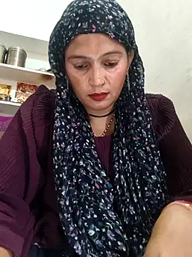 Mohni_love live cam on StripChat