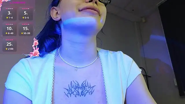 VampyLulu live cam on StripChat