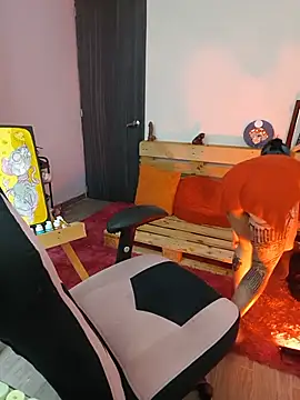 Nyxie8 webcam