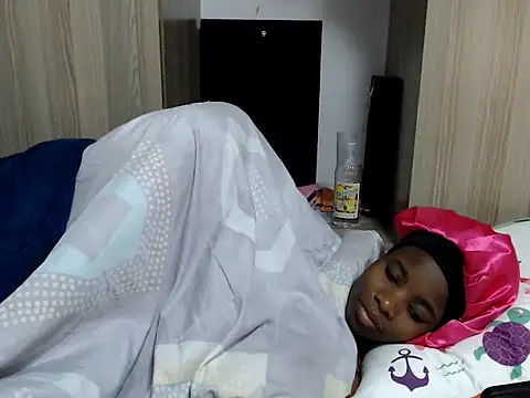lee_shaz webcam