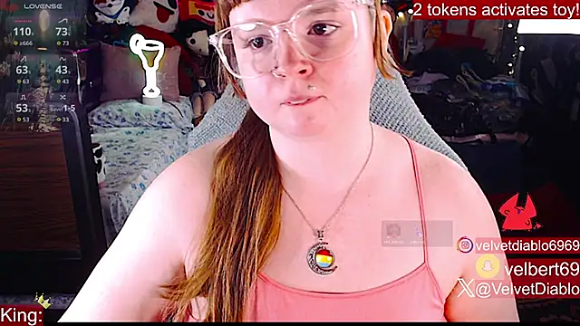 VelvetDiablo webcam