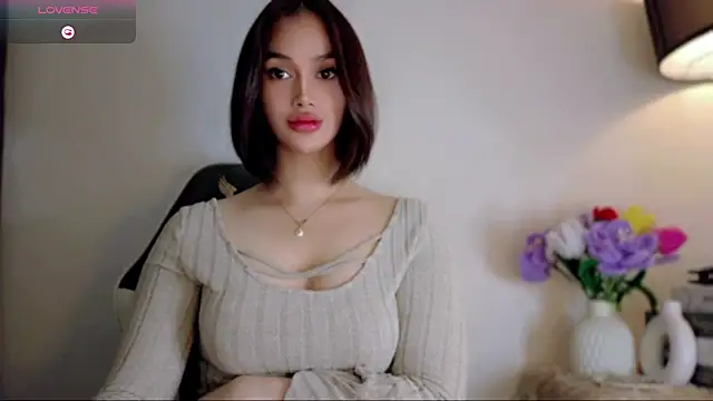 Anna_HollyDoll