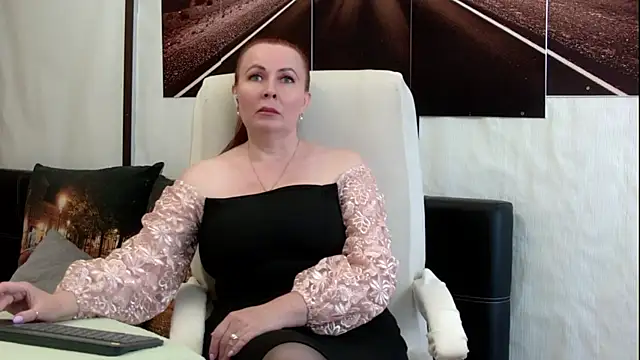 IreneShine_ webcam