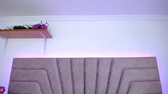 Jessica_Kraftt webcam