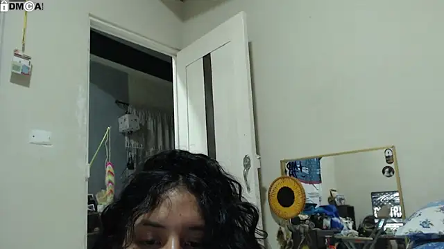 AlinaWoolf_ webcam
